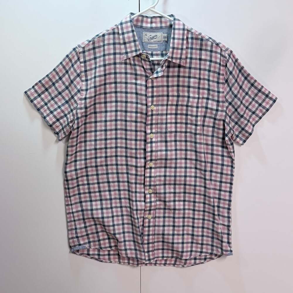 Grayers Clothiers Short Sleeve Plaid Button Down Shirt